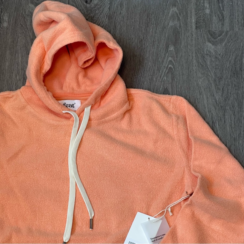 feat | Unisex ‘Peach Fuzz’ Blanket Blend™️ Super Soft Hoodie - NWT!